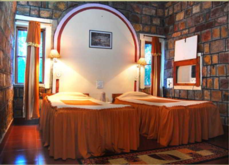 Mogli Resort Канха Экстерьер фото